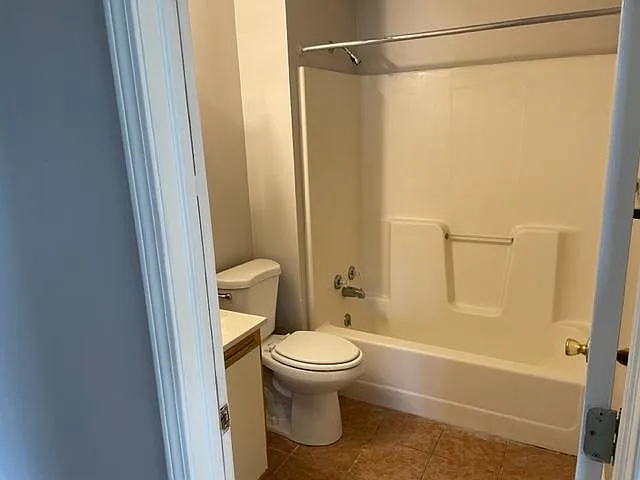 6826 Plaza Dr #7 — Photo 5