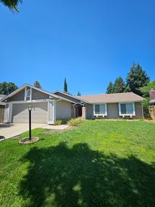 841 University Dr, Merced, CA, 95348