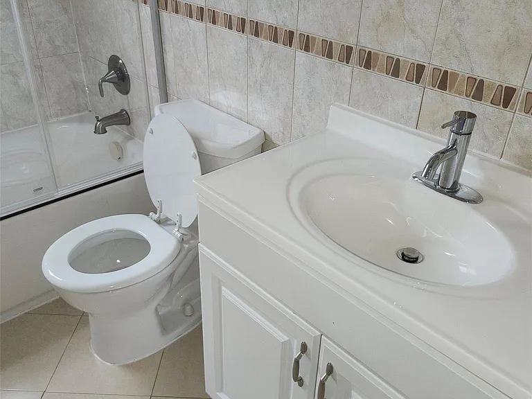 90 Hildreth Pl #2 — Photo 10