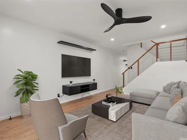 98-801 Iho Pl #28, Aiea, HI 96701