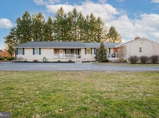 3332 Garnet Mine Rd, Garnet Valley, PA 19060