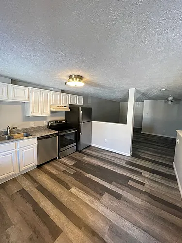 Southwood Court Townhome Community Photo 1