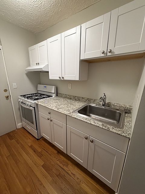 1st image of 21 Sheafe St #3F