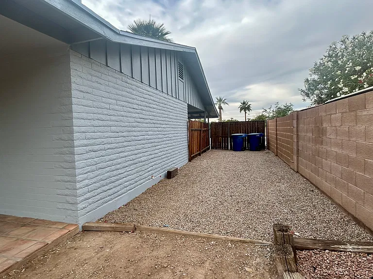 1929 E Alameda Dr — Photo 27
