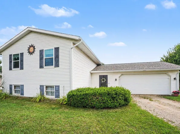2074 101st Ave, Otsego, MI 49078