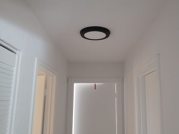 4th image of 1606 Quince Ave #1
