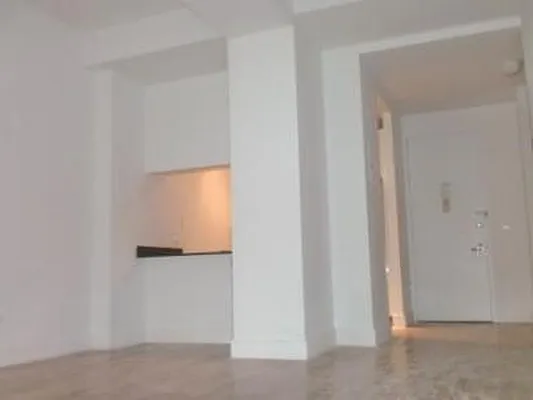 Rented by Aclawrence | media 1