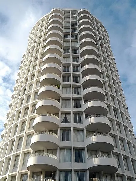 Carillon Tower — Photo 2