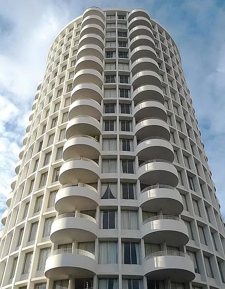 Carillon Tower — Photo 2