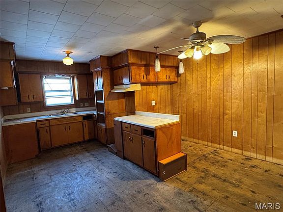 4th image of 505 Vaden Rd