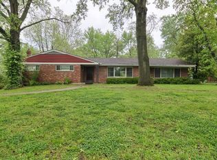 1 Beaver Dr, Saint Louis, MO 63141