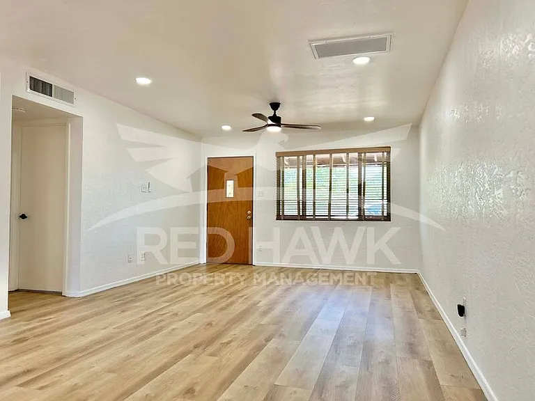 6607 E Sheridan St — Photo 10