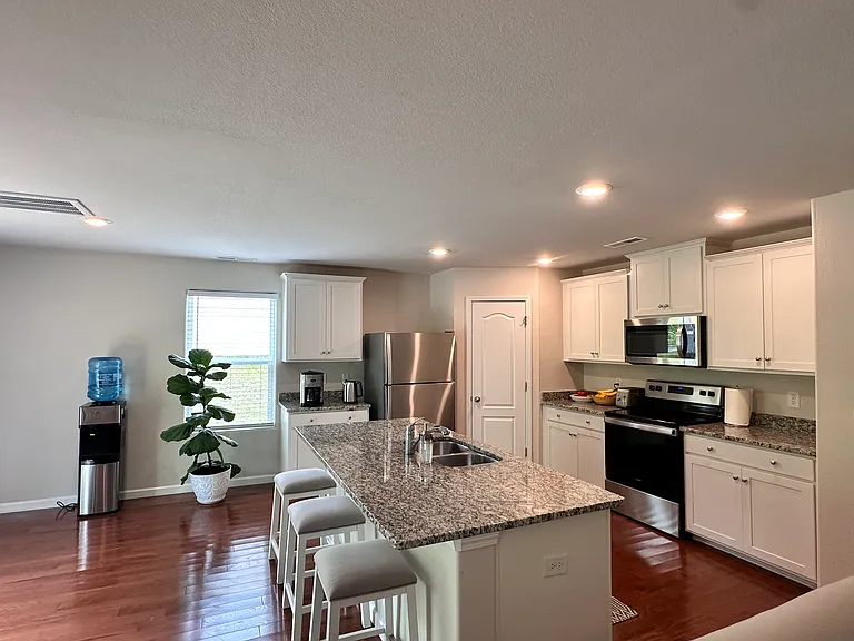 4058 Meredith Woods Ln — Photo 10