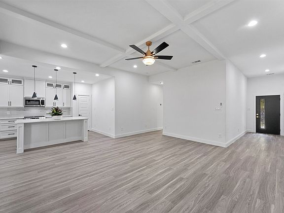 5th image of 300 S 5th St