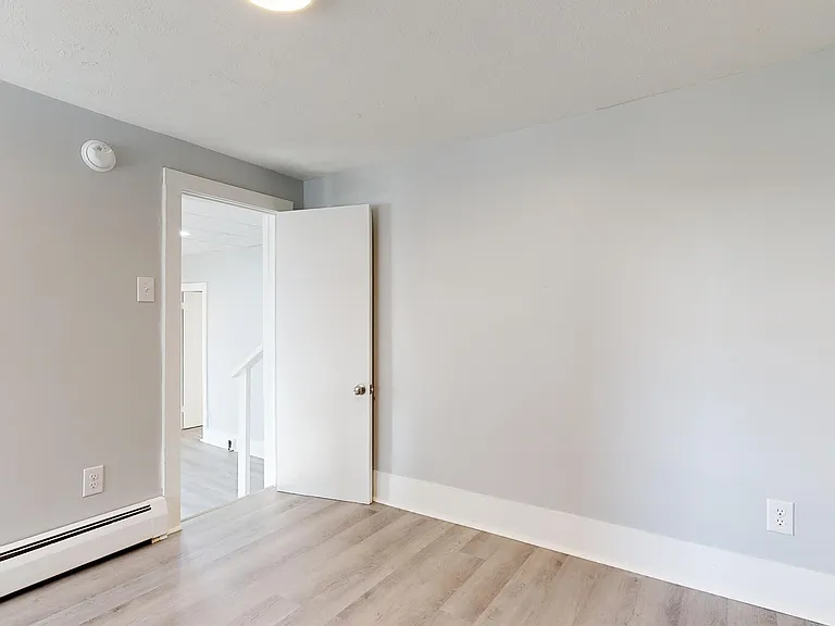 7 Island Ave #A — Photo 13