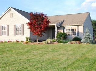 16205 Orchard Trl, Linden, MI
