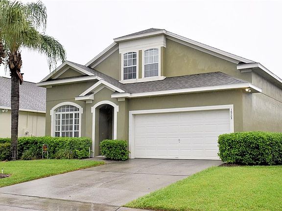 3rd image of 16705 Rolling Green Dr