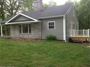 27 Peach Orchard Rd, Prospect, CT 06712