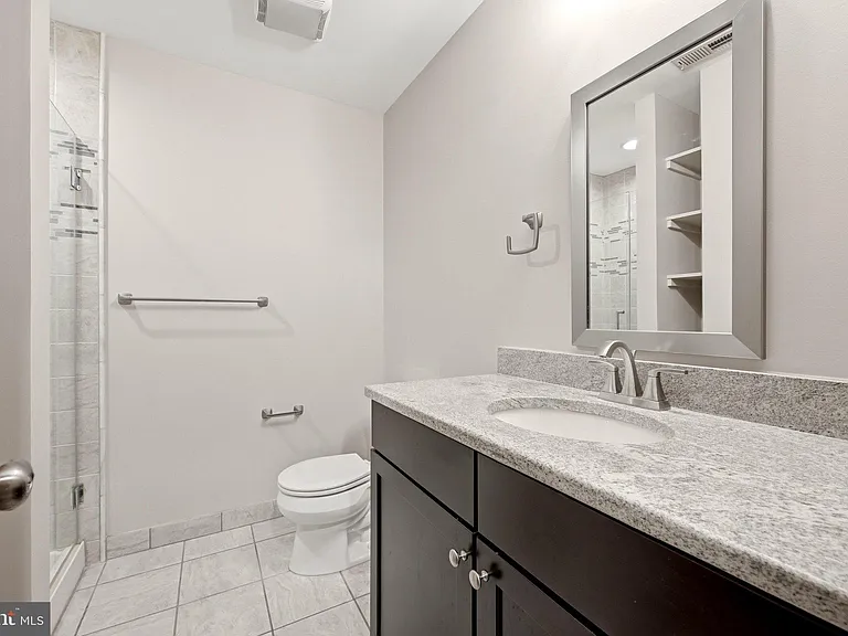 443 Millwood Ave #3 — Photo 8