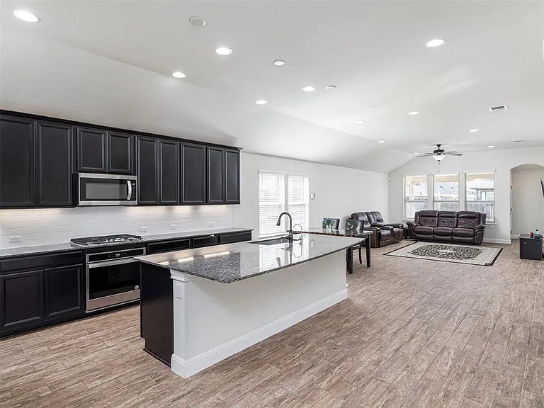 17314 Calipatria Ln — Photo 20