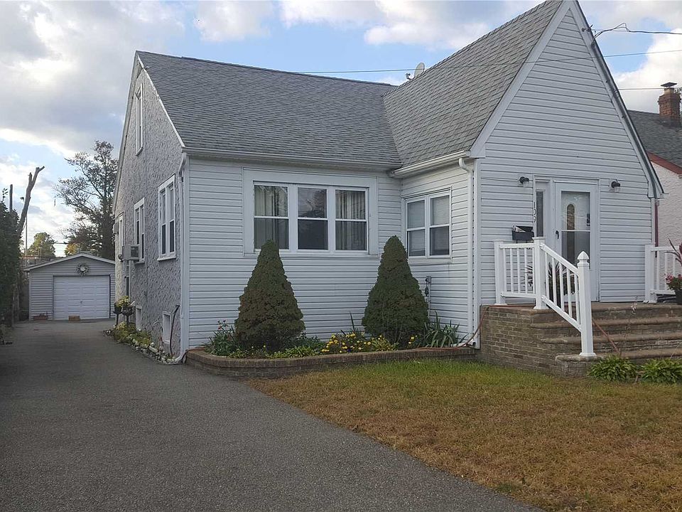 1st image of 109 Stewart Ave