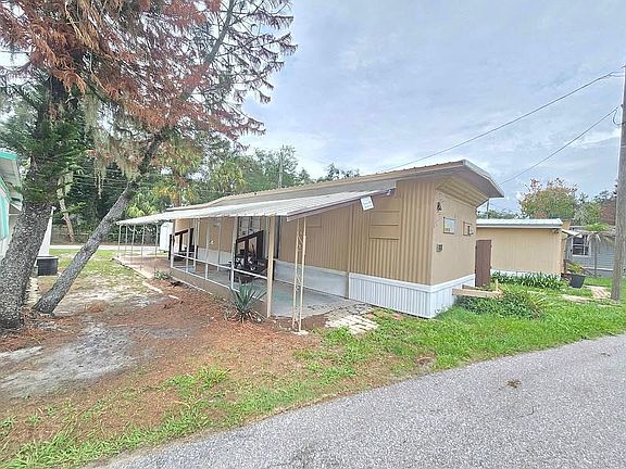 4th image of 8215 Stoner Rd