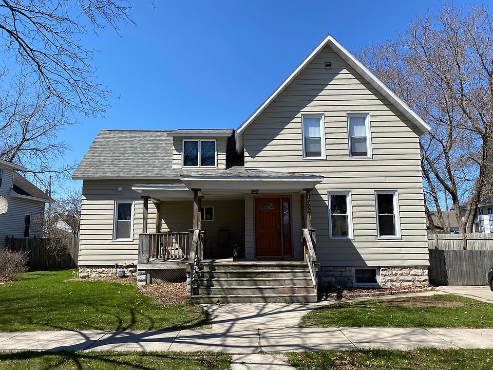 1st image of 1521 Oakes St