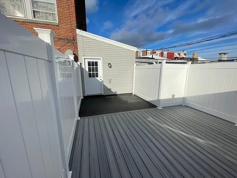 512 Penn Ave #2 — Photo 7
