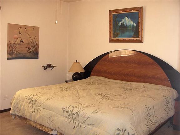 Master Bedroom 13x12