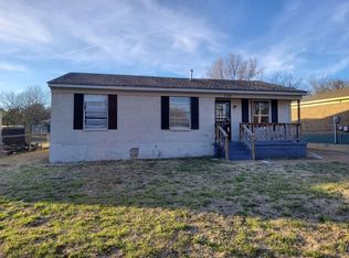 1158 Fiber Rd, Memphis, TN 38109