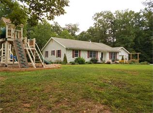 12057 Cove Rd, Clear Spring, MD 21722
