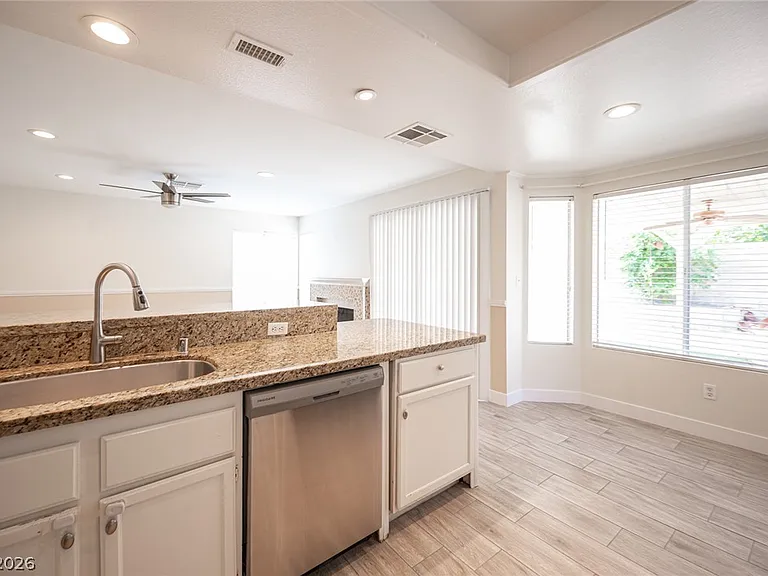 1416 Grey Hunter Dr — Photo 27