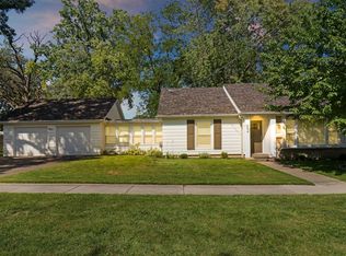 504 W Pacific Ave, Waukegan, IL 60085