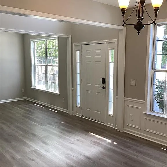 550 Ashland Pkwy — Photo 5