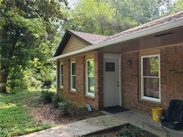 2125 Mitchell Rd, Norcross, GA 30071