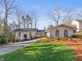 3526 Edgewood Cir, Gainesville, GA 30506