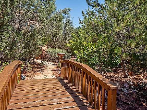 CUSTOM BRIDGES LANDSCAPED IN