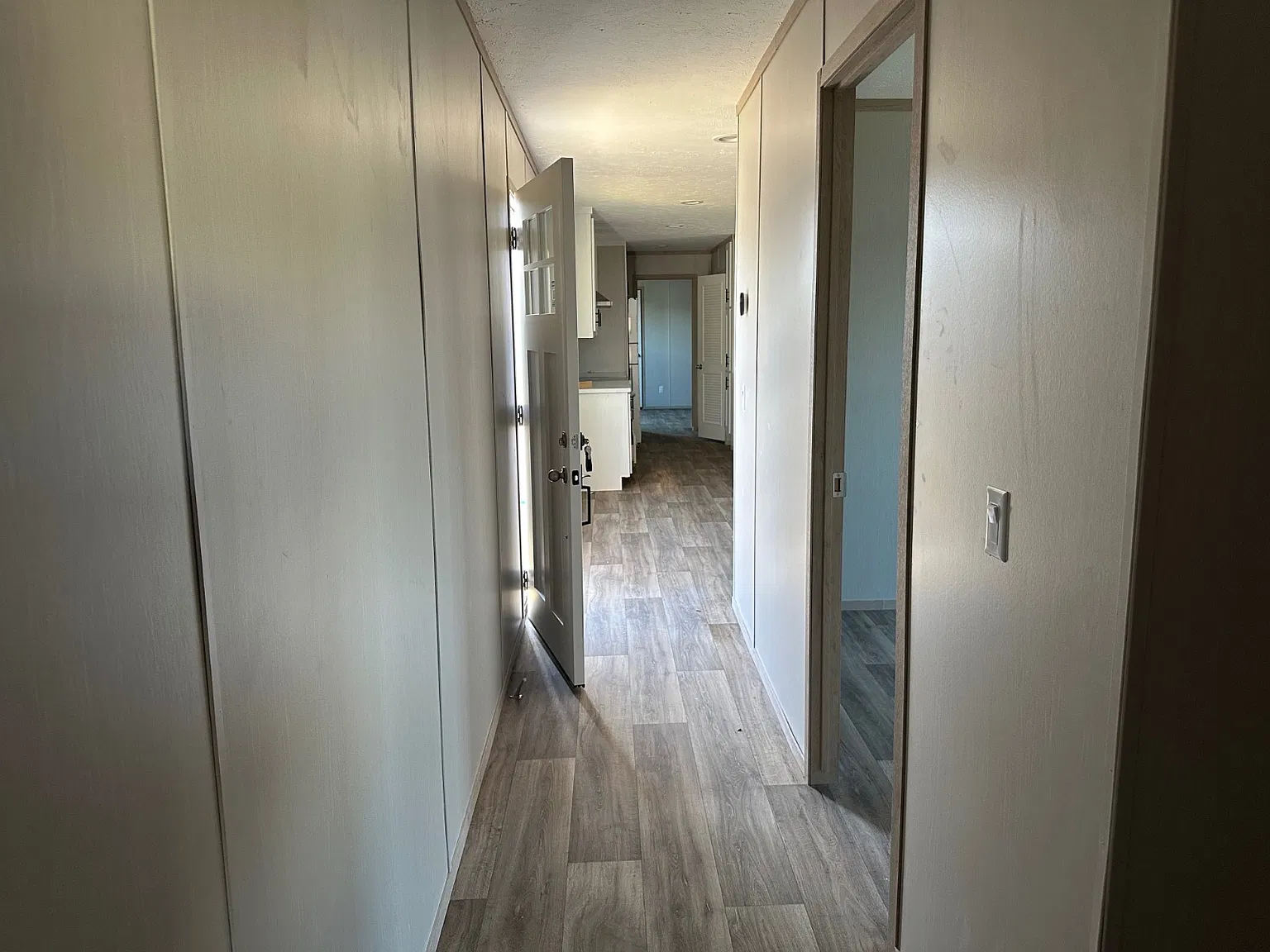 3 bed, 2.0 bath, $1,435 — Photo 3