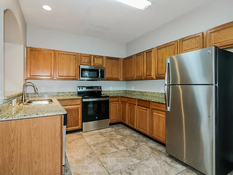 6607 Dickson Way — Photo 9