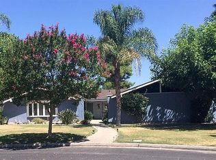 1672 W Escalon Ave, Fresno, CA
