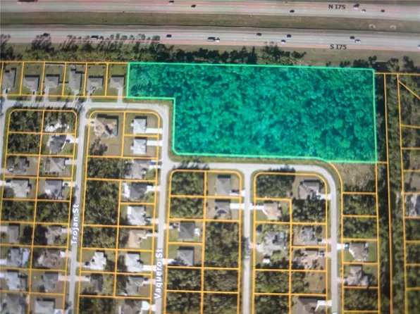 Shrimp Ln, North Port, FL 34286
