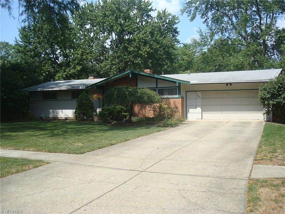 1st image of 711 Beechwood Dr