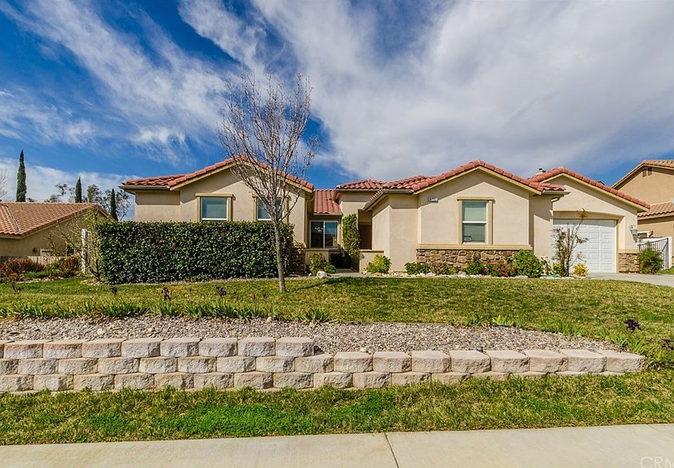 1st image of 6792 Shanon Ln