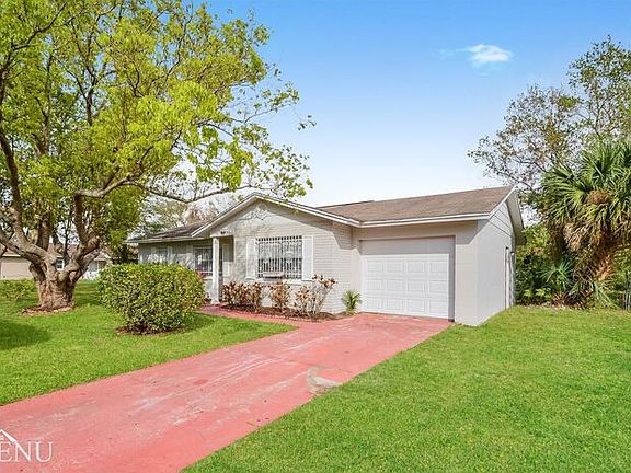 2nd image of 2029 Dardanelle Dr