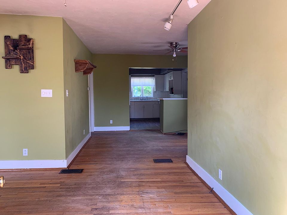 1st image of 117 Marion Ave