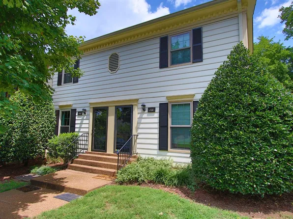 702 Fox Ridge Dr, Brentwood, TN 37027