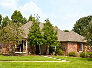 6124 Destrehan Dr, Baton Rouge, LA 70820