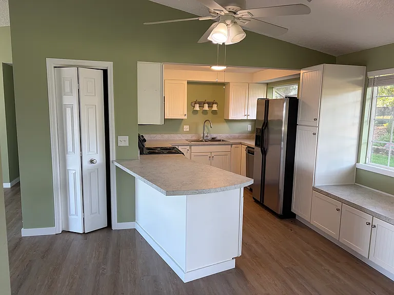 16775 NE Fairview Dr — Photo 11