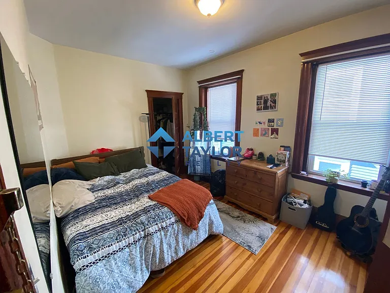 7 Hillside St #2 — Photo 1