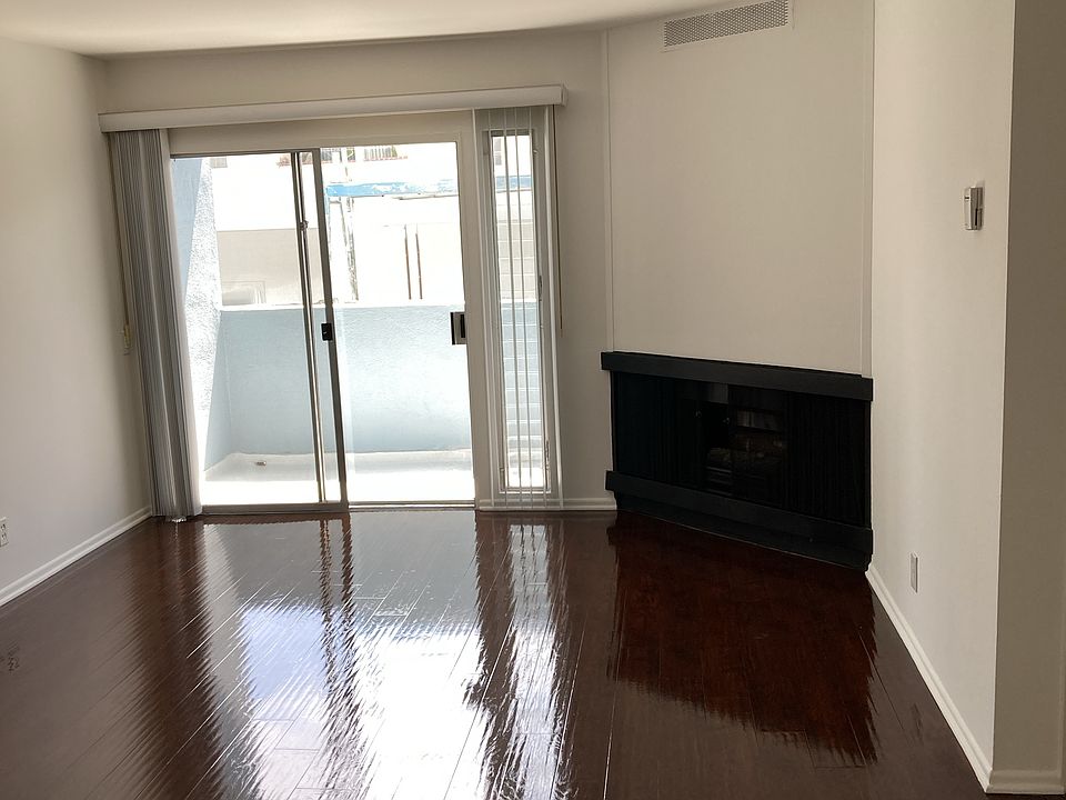 1st image of 808 4th St #2B-2Ba